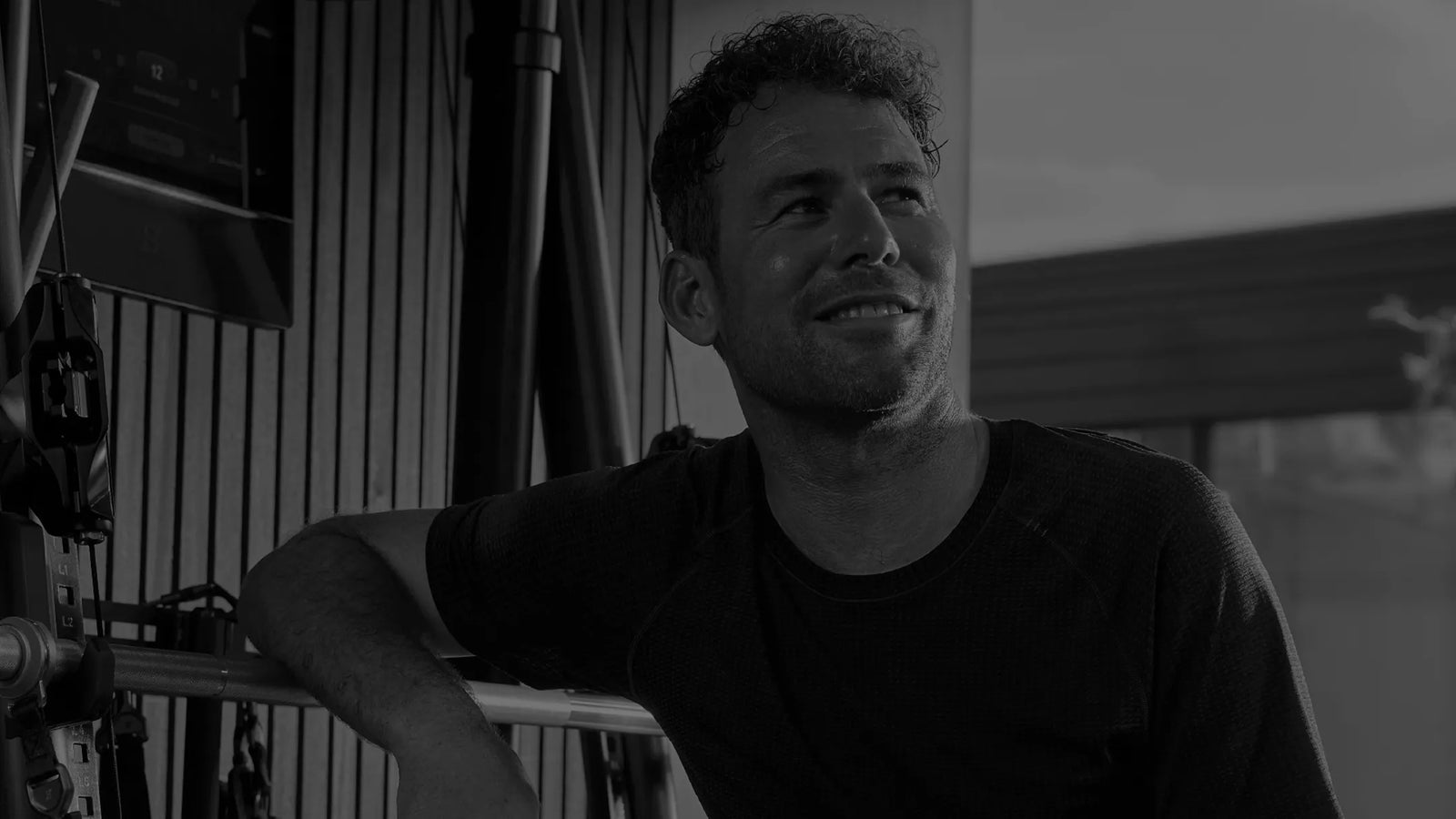 Sir Mark Cavendish på scenen vid Speediance-lanseringen